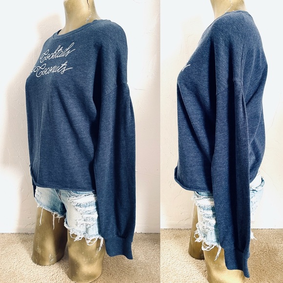NWT Zoe + Liv COCKTAILS & COCONUTS Sweatshirt L - Picture 7 of 16